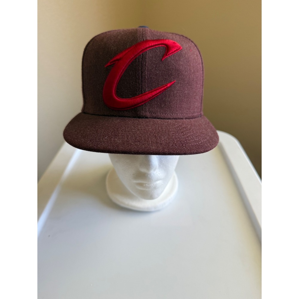 New Era 9FIFTY Cleveland Cavaliers NBA Snapback Hat Wine Red Blue One Size